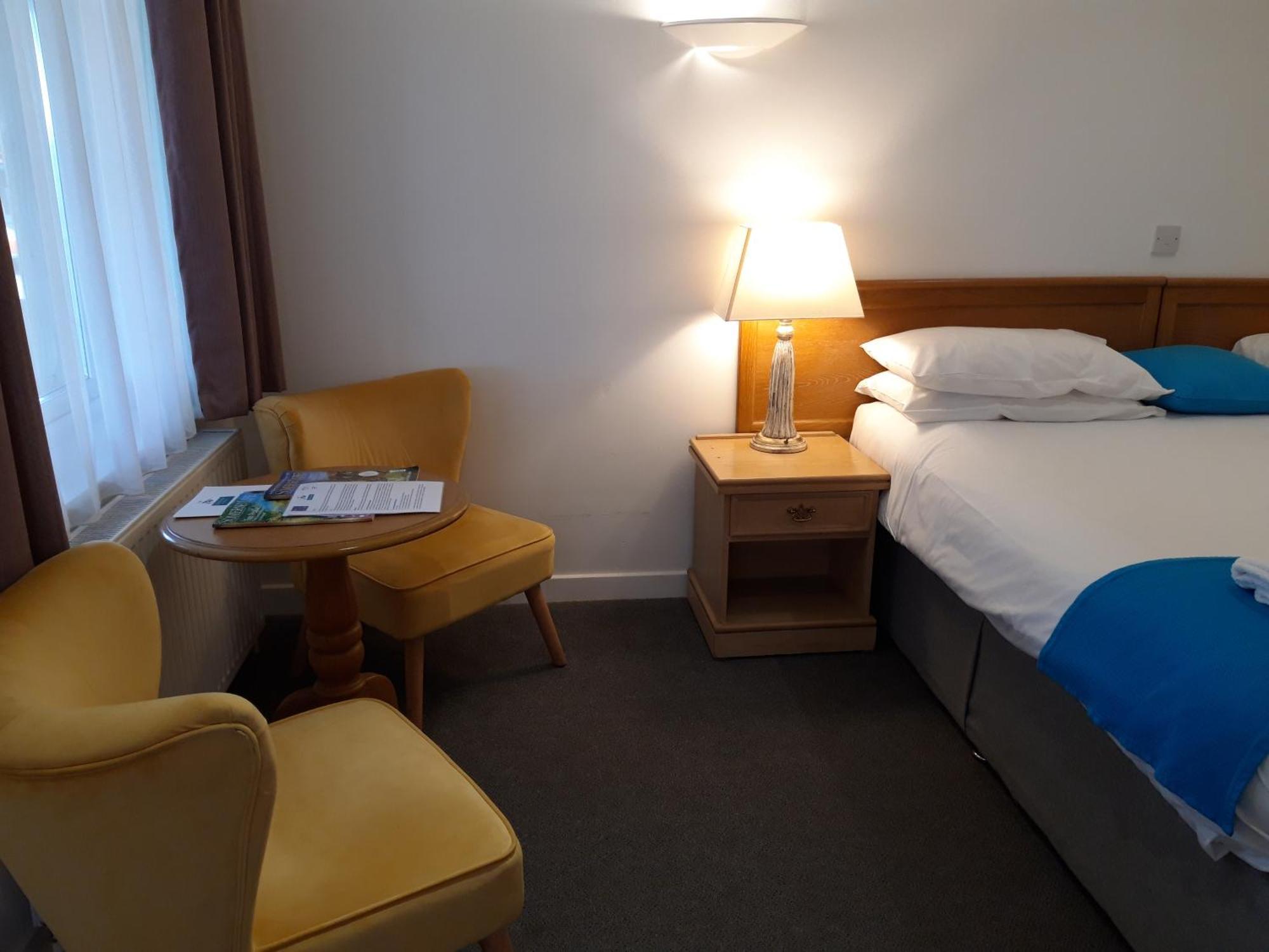 The Flying Fish Stables Hotel Ilminster Buitenkant foto
