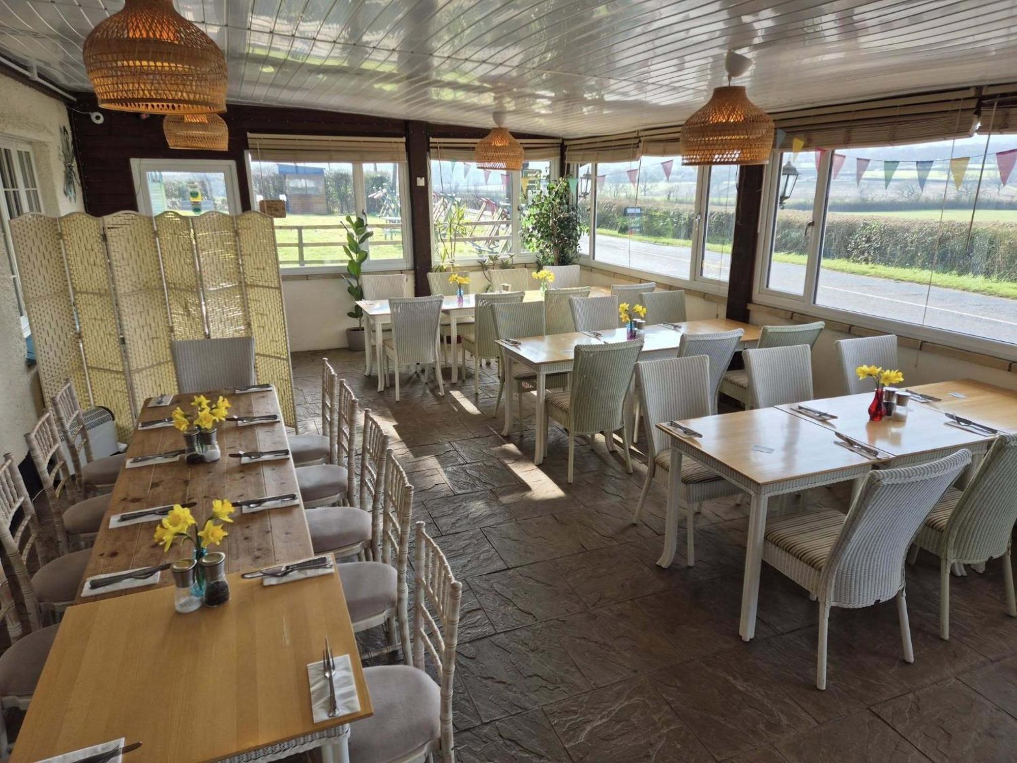 The Flying Fish Stables Hotel Ilminster Buitenkant foto